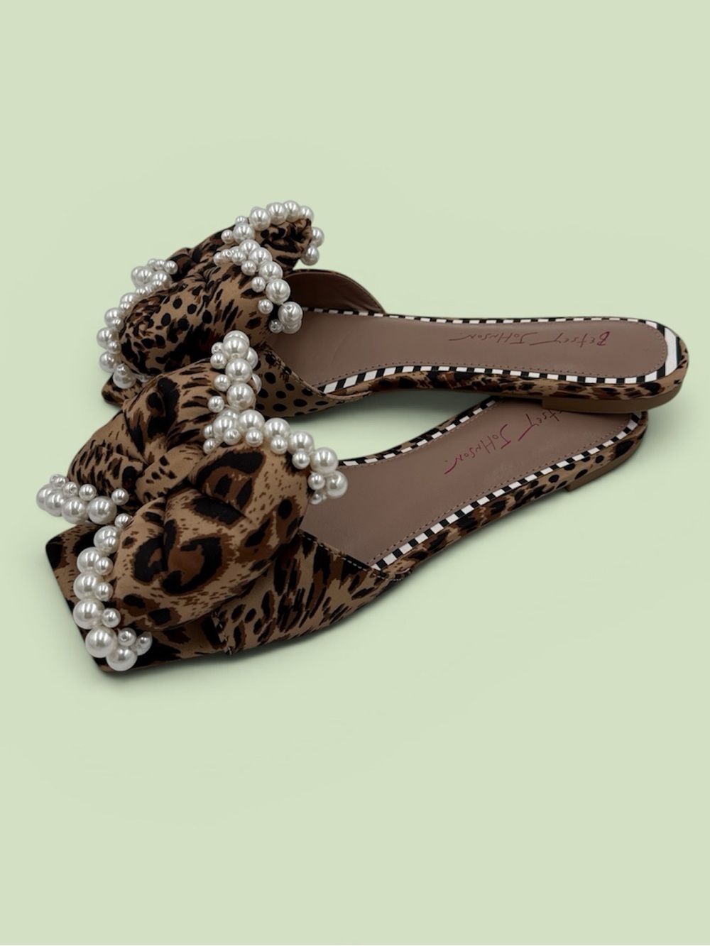 NWOT Betsey Johnson Leopard Print Pearl-Embellished Slide Flats - Picture 1 of 6